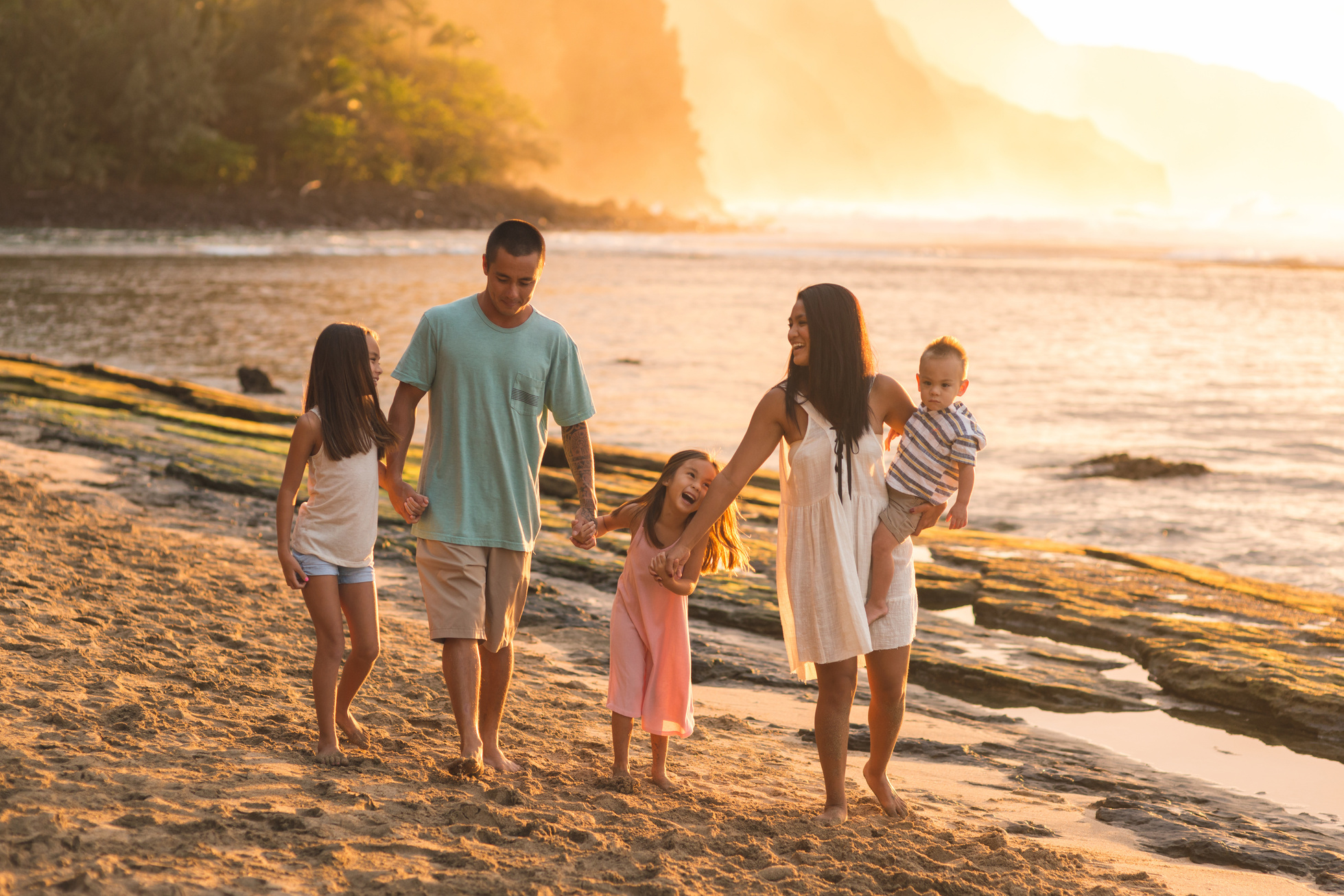 Hawaii family vacation on beach